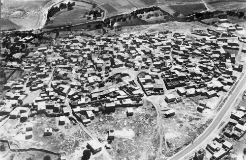 palmach squadron together with the technical department, alkubeb, 1947,
aerial photograph. the photograph was taken and created for surveillance and conquest purposes pre 1948 war. the photograph was received from hillel birger
 