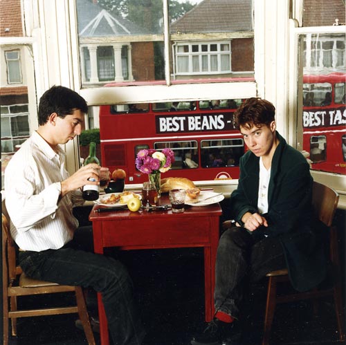 adi nes & naomi talisman,  from a documentary project jewish gay life in london, 1993, courtesy of the photographers