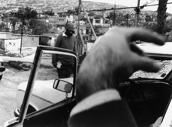 anat saragusti, rabbi moshe levinger at the dehaisha refugee camp, early 1980s