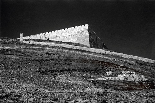 hannah degani, jerusalem, 1938, courtesy of the photographer