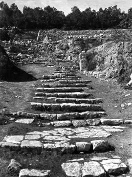 chalil raad, ancient hebrew steps about 2000 years old, kidron excavations