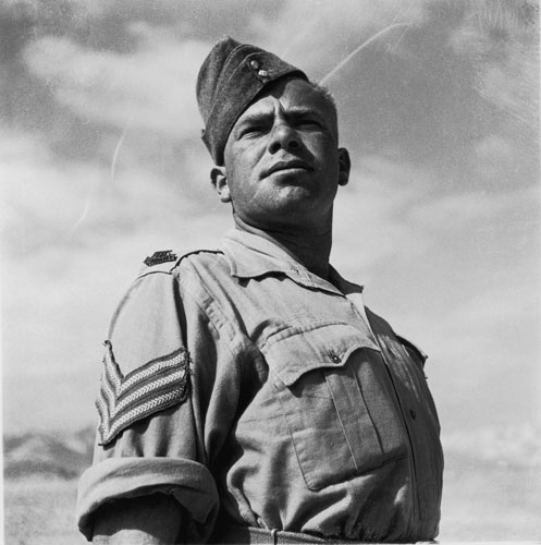 זולטן קלוגר, קצין יהודי ,1941 , ארכיון הצילום של קרן קימת לישראל  